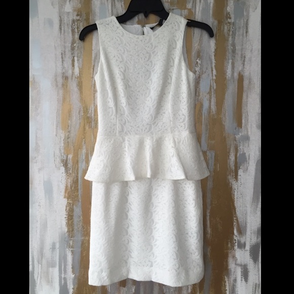 *NWT* Cynthia Steffe White Lace Peplum Dress