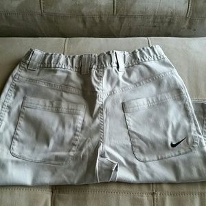 Boys Nike Golf Dri fit short, size large 14-16