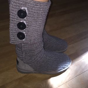 grey knit UGG boots