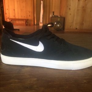 Men's Nike SB skateboard shoes