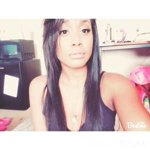 Meet your Posher, Taryn