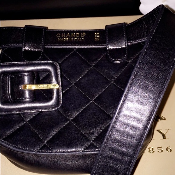 CHANEL vintage - Quilted Fanny Pack - Picture 2 of 4