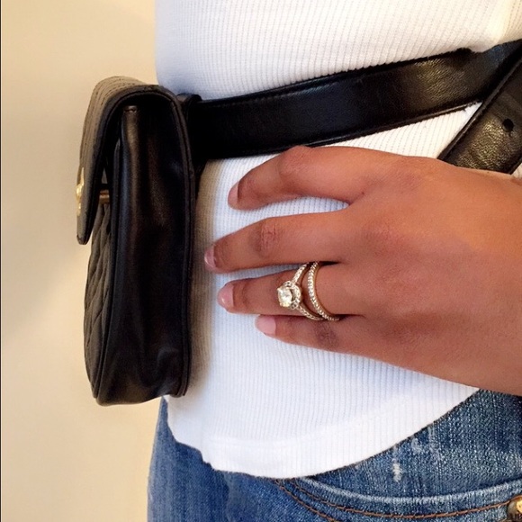 CHANEL vintage - Quilted Fanny Pack - Picture 3 of 4