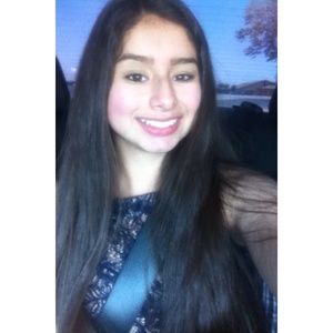 Meet your Posher, Sandra