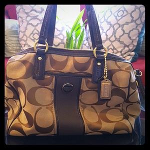 SOLD! 1 HOUR SALE!!!! COACH PURSE!