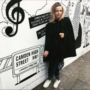 Meet your Posher, Lisa