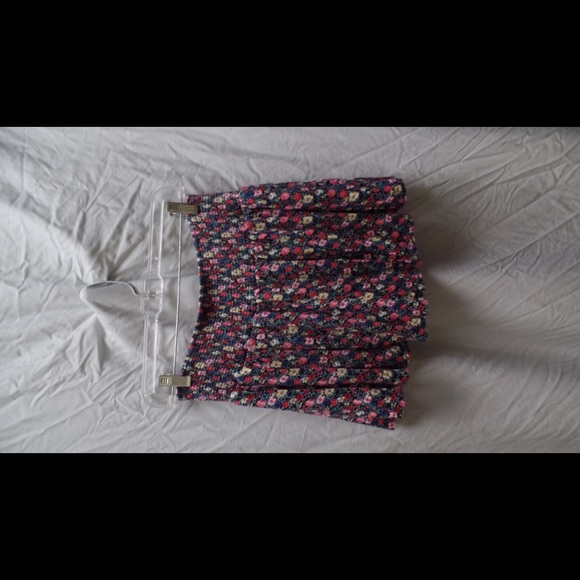 Forever 21 skirt