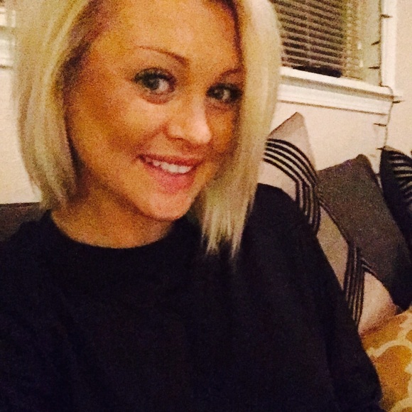 Meet your Posher, Riley - Picture 1 of 1