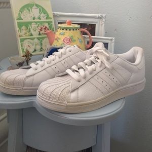 NWT White Adidas Tennis Shoes