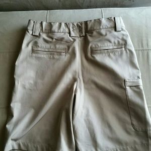 Boys Under Armour khaki drift short