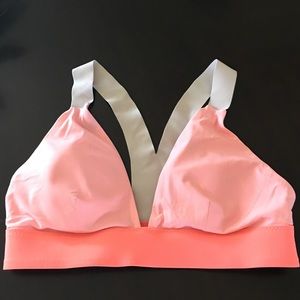 Lulu lemon sports bra