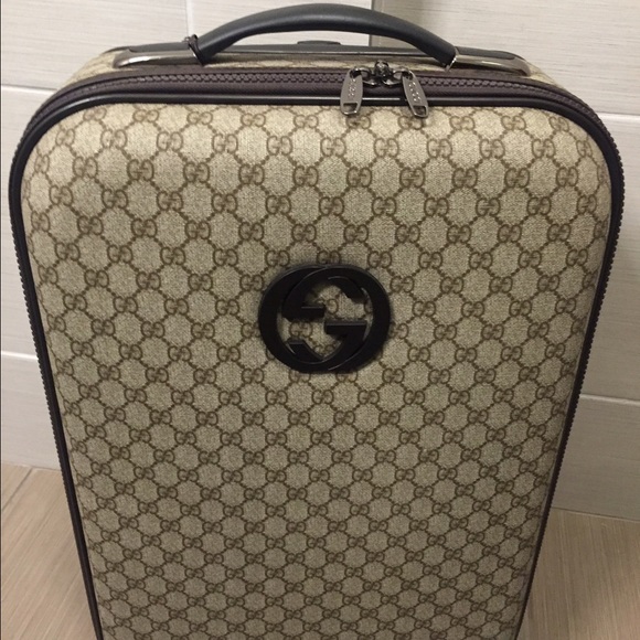 Gucci suit case medium