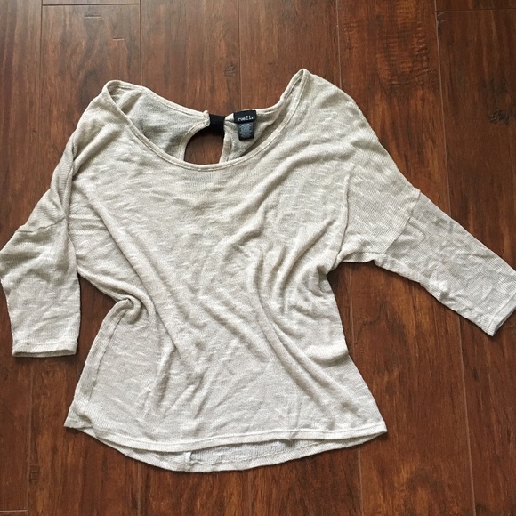 Thin Bow Sweater Top