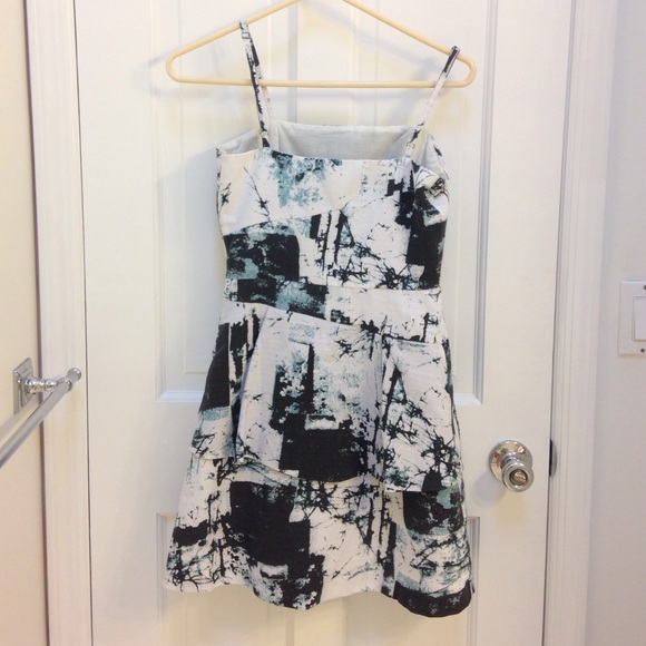 White House Black Market dress - Picture 2 of 2