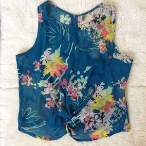**BOGO**Sleeveless floral