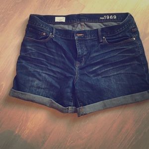 Gap jean shorts