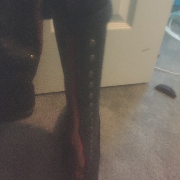 Boots! - Picture 2 of 4
