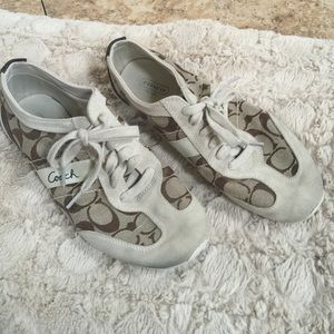 Coach tennis shoes size 9