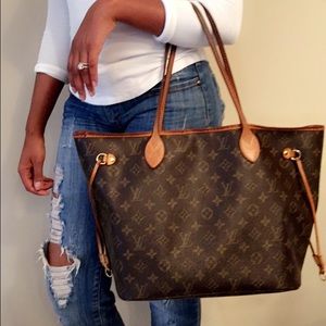 LOUIS VUITTON never full MM tote