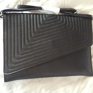 Black Clutch