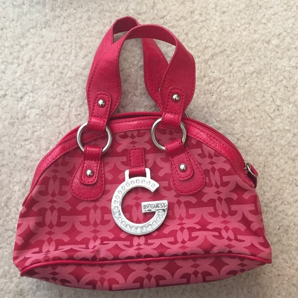 Guess purse
