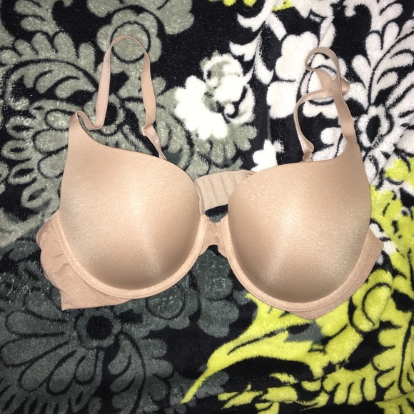 VS Nude Bra