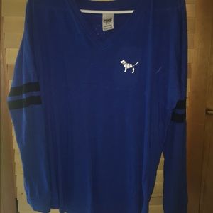 Dark (navy) blue pink crew neck top