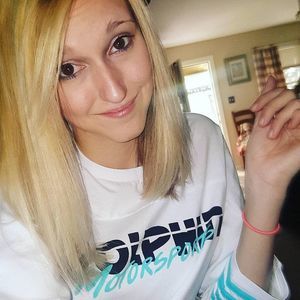 Meet your Posher, Kimberly