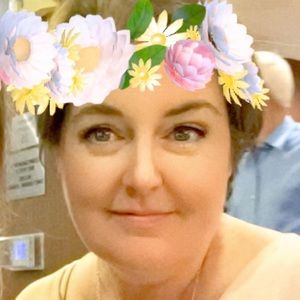 Meet your Posher, Dlynn