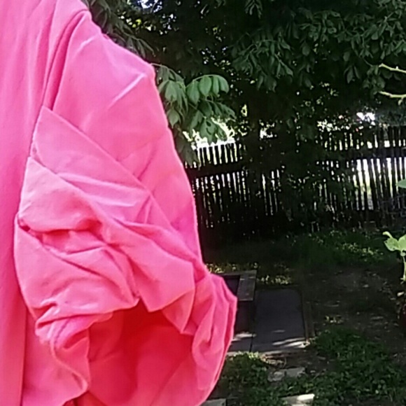 Coral Silk - Picture 3 of 4