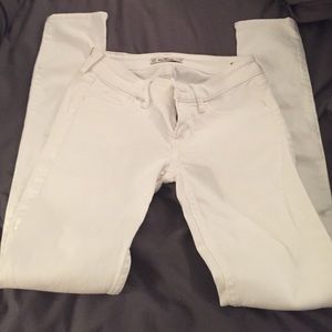 White Hollister jeans