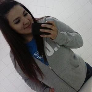 Meet your Posher, Daniela