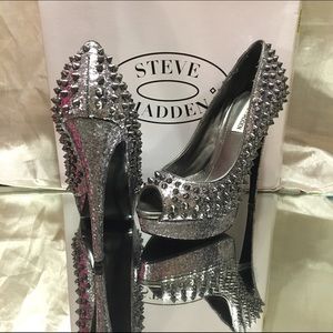 Steve Madden shoes