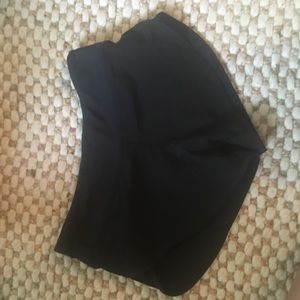 Lulu Lemon Speed Shorts Size 2