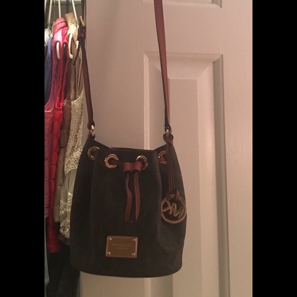 Michael Kors crossbody