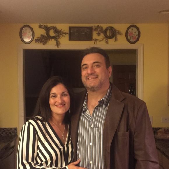 Meet your Posher, Lisa - Picture 1 of 1