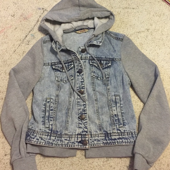 Jean jacket/ sweatshirt