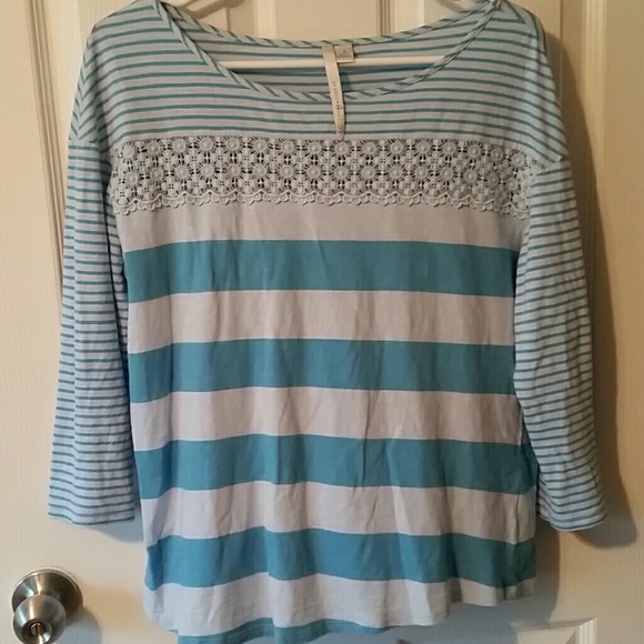 LC Lauren Conrad stripped top