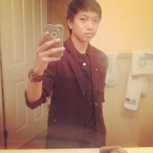 Meet your Posher, Nicholas