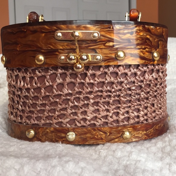 Vintage "Stylecraft of Miami" LUCITE handbag.