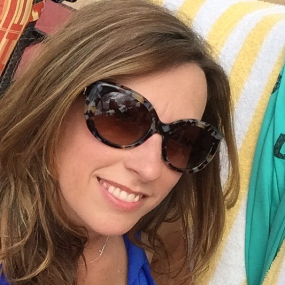 Meet your Posher, Tara