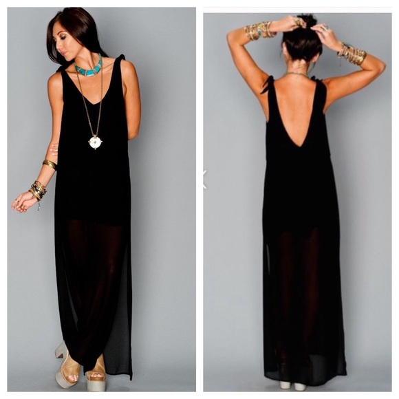 Show Me Your Mumu Rawson maxi dress Black Crisp