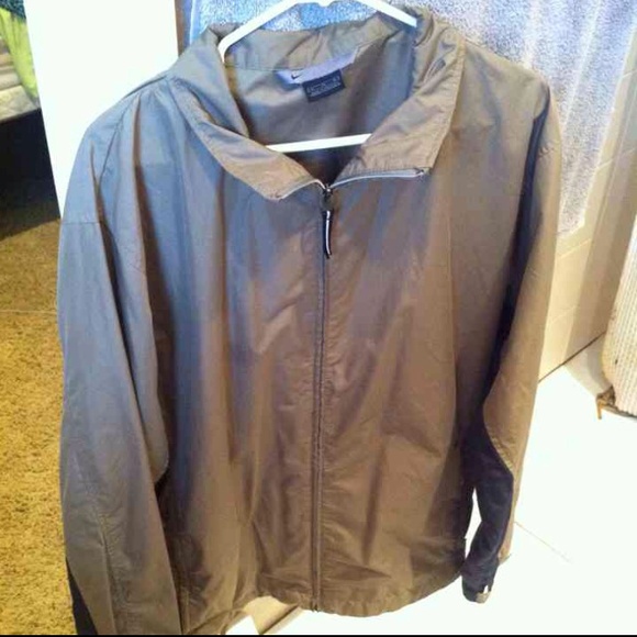 Nike windbreaker
