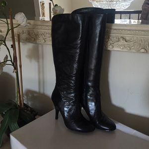 NINEWEST Heeled black leather boots!