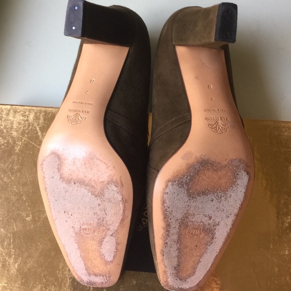 MAB Studio Suede Heel Pumps 7B - Picture 3 of 4