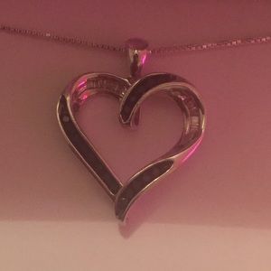 Helzberg Diamonds necklace