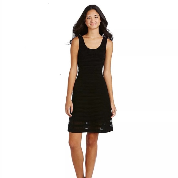 Jessica Simpson Priscilla Black Flared Dress Sz: S