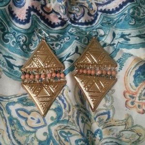 Light pink and gold dangling earrings