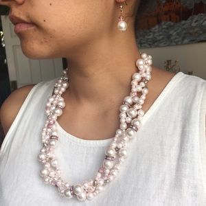 A new delicate pink necklace and earrings set