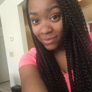 Meet your Posher, Brianna